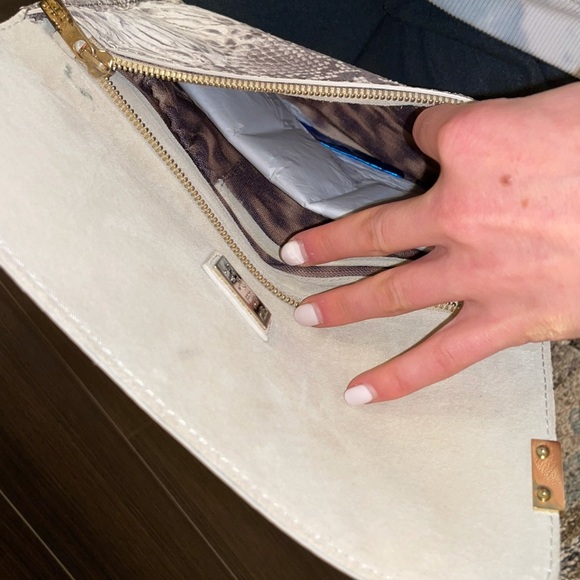 Stuart Weitzman Snake Skin print Clutch - Picture 8 of 9